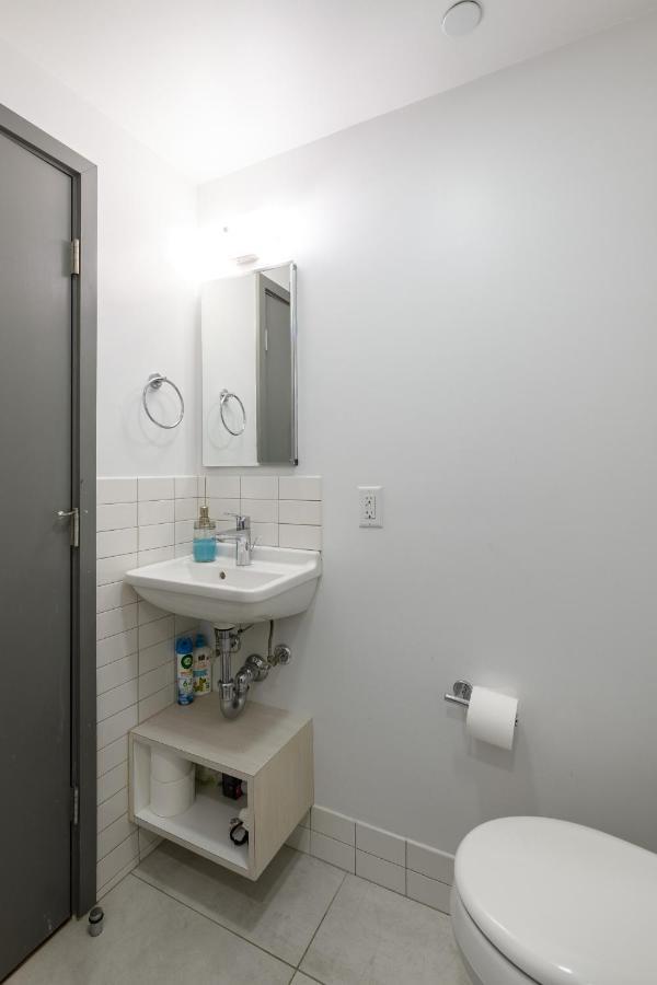 Small Fully Equipped Contemporary Studio Near Mgh Boston Extérieur photo